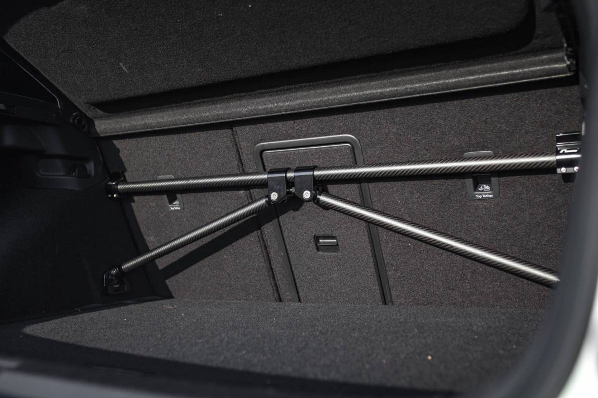 Carbon Fibre Rear Body Brace/MQB/MQBE/Golf/Leon/Octavia